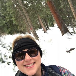 Meet your Posher, Julie